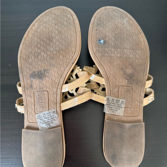 Circus by Sam Edelman Beige Sandals - Picture 4 of 4